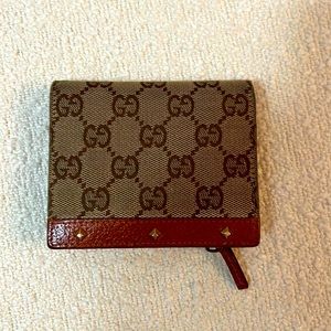 Gucci wallet